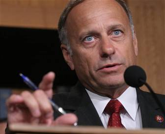 Congressman Steve King to counter Democrats' immigration reform efforts